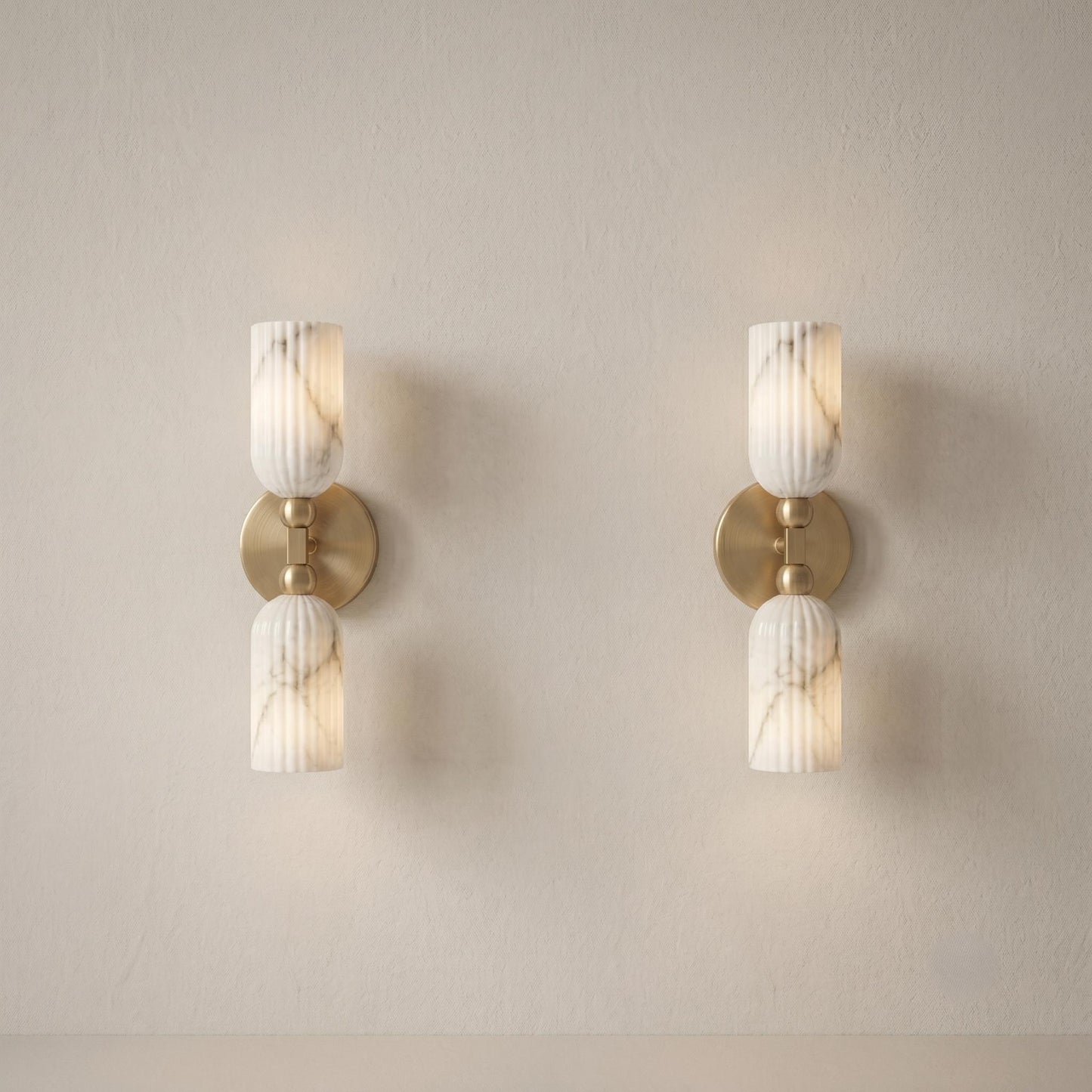 Fluted Alabaster Wall Sconce, Brass Wall Lamp, Modern Bathroom Vanity Light, Natural Stone Wall Fixture, Luxury Bedroom Sconce